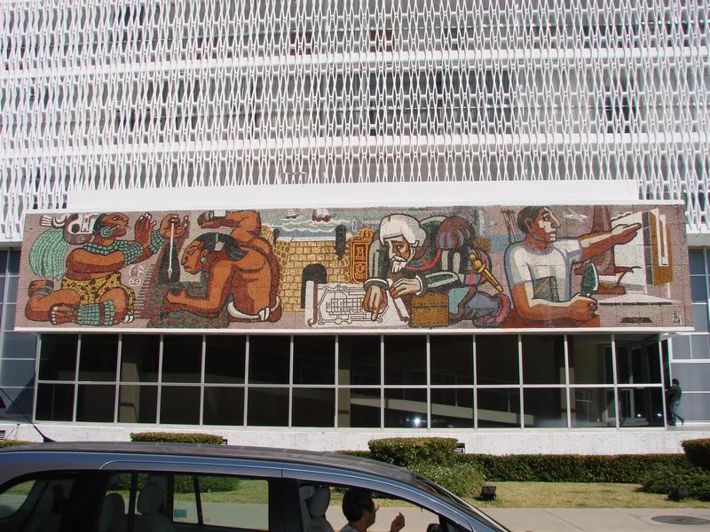 Mural calle 8