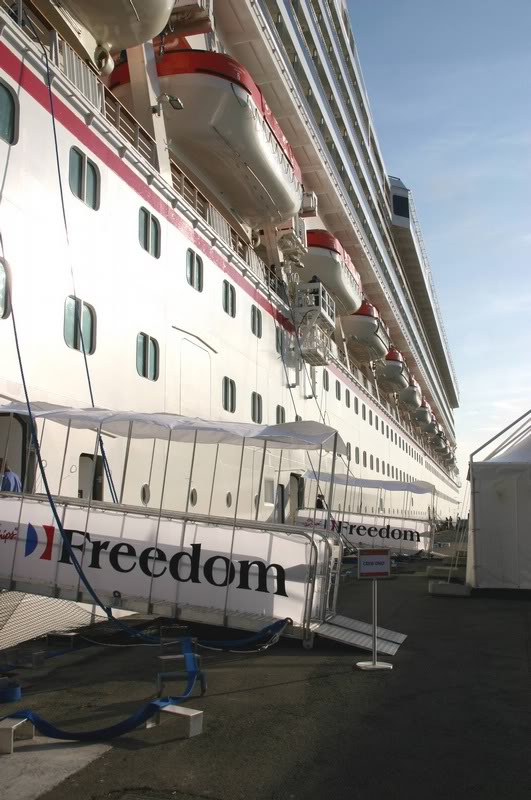 Start of his first cruise in venice