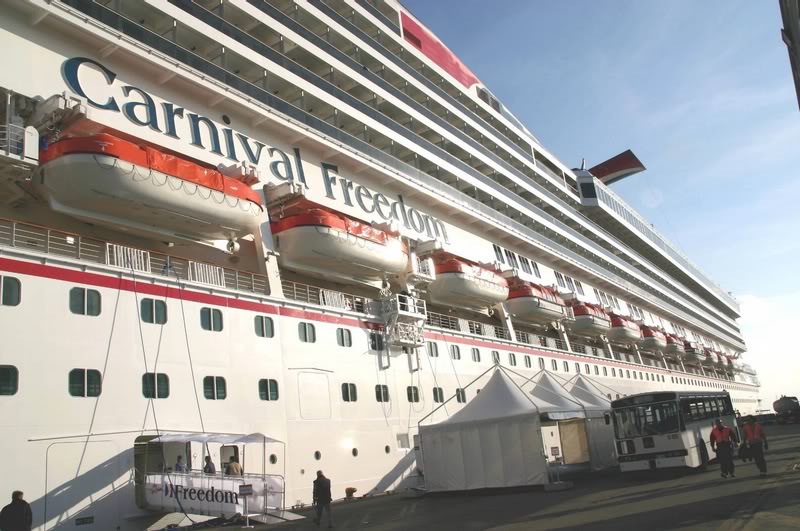 first trip of the "carnival freedom ''