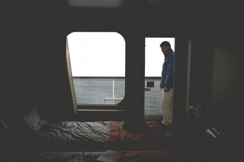 vieuw from the room to the balcony