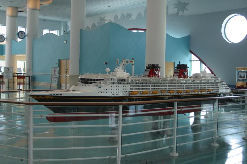 Boarding Area Disney Magic Model