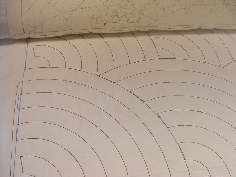 the edge of the quilt looks like this