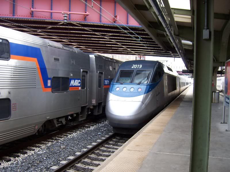 AMTRAK Acela leaving Baltimore Penn Station