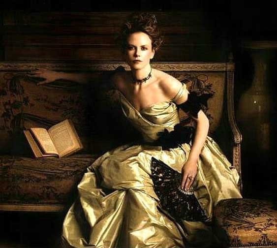 Nicole Kidman glamour gown black and gold portrait