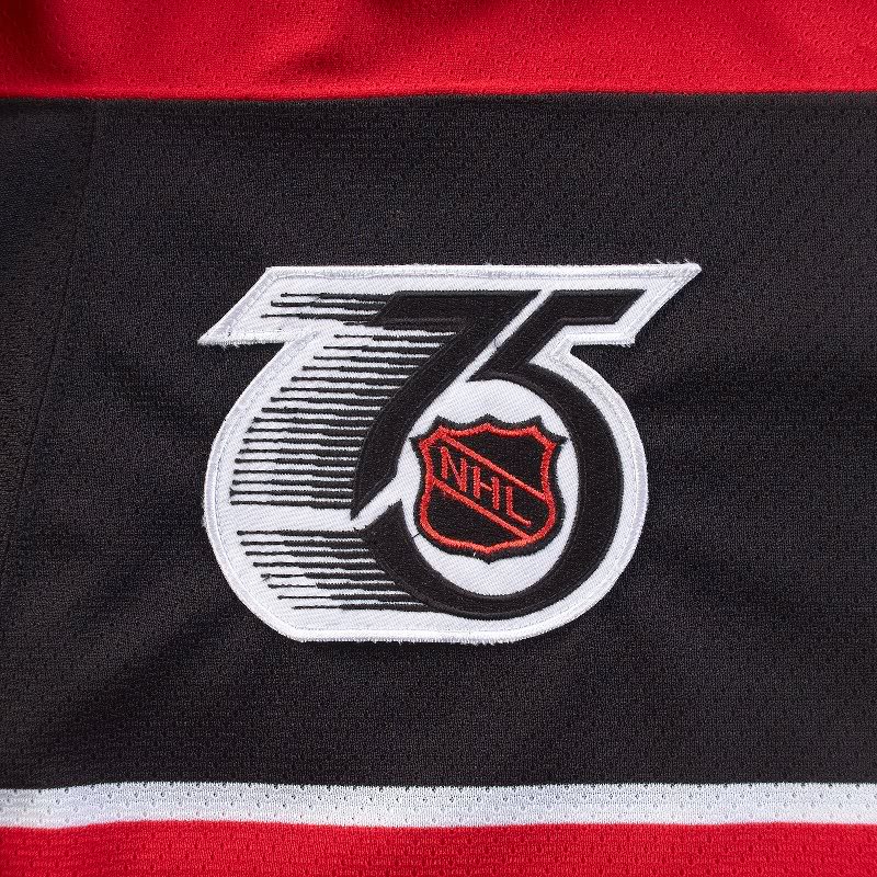 1991-92 NHL Chicago Blackhawks TBTC Chris Chelios jerse...