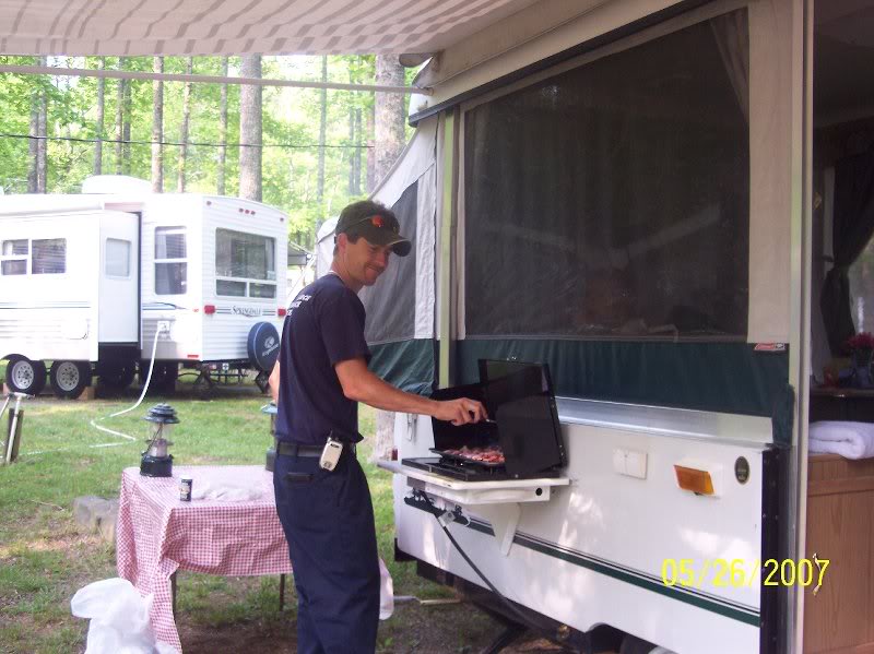 gatlinburg crazy horse campground memorial day 2007 007