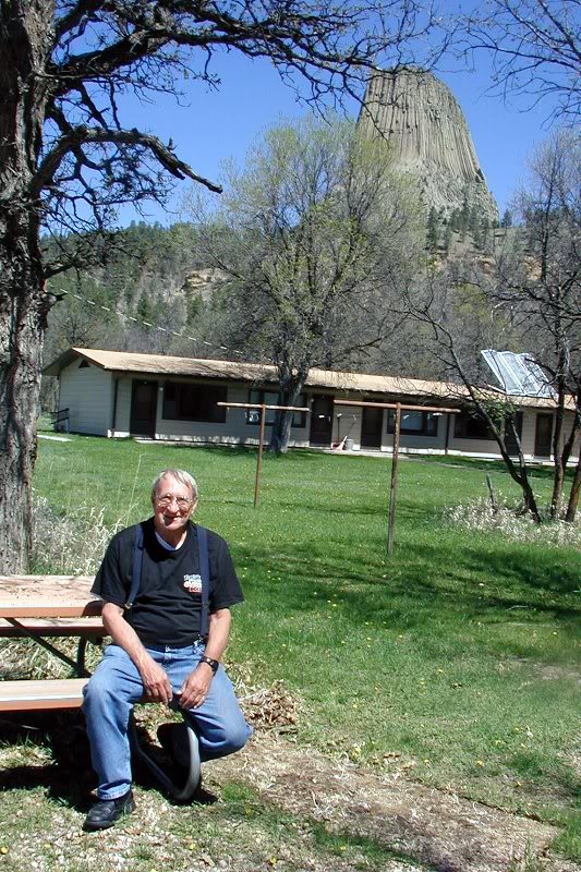 Move-in day at Devils Tower (Wendell 2007-05-09)