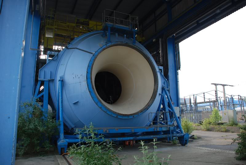 Cell 3 West plenum chamber.