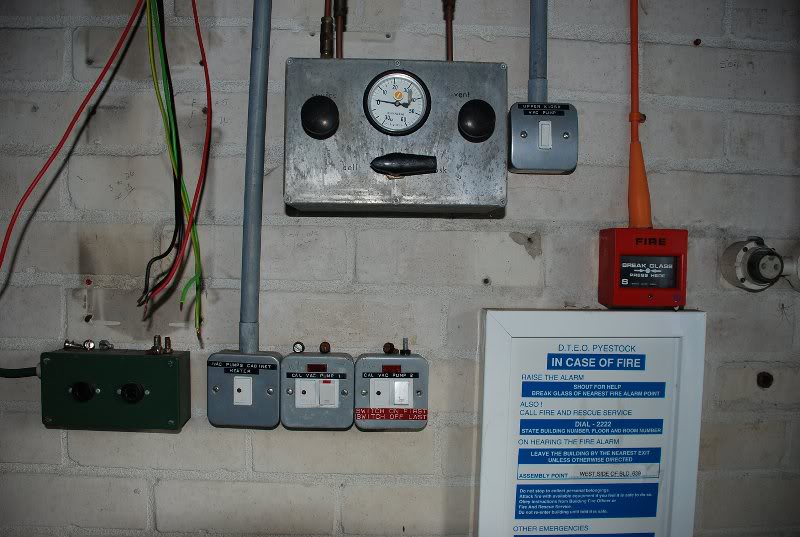 We go mooching in the control room area of Cell 3 West.