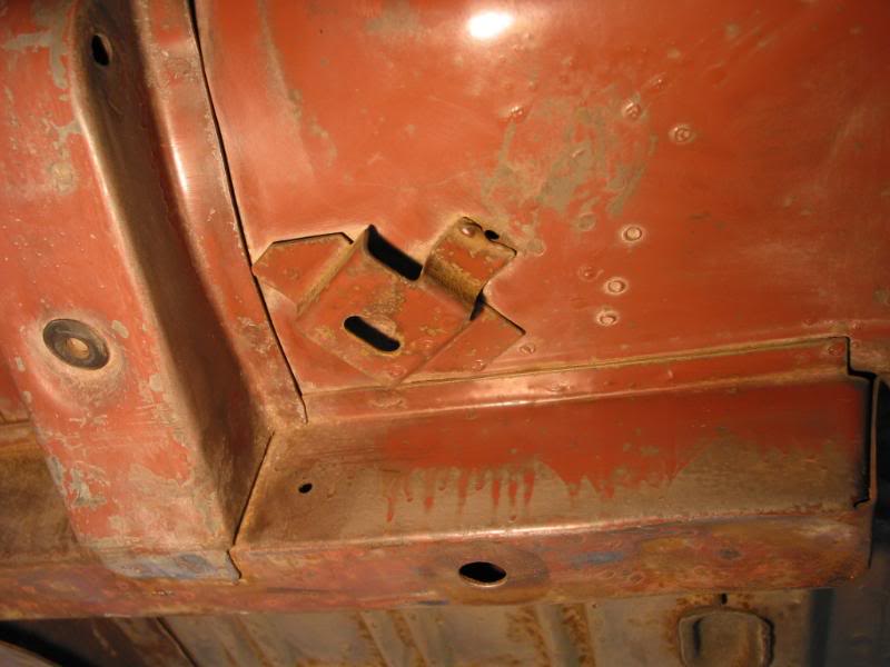 HandbrakeBracke tRHside