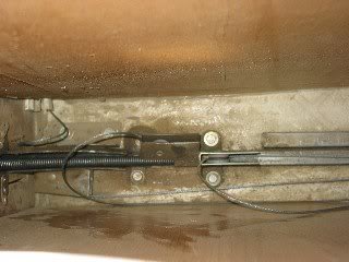 web right_rear_corn er