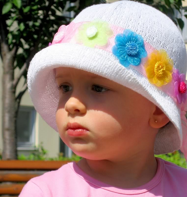 gaby04-today05- 07-in-the-park