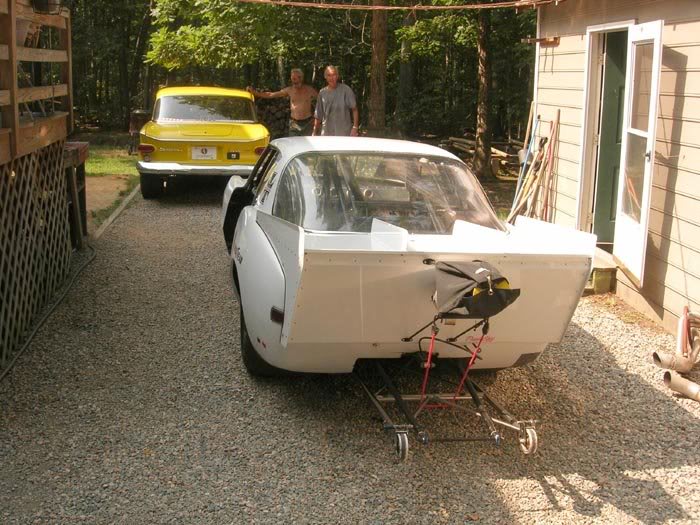 tom's race avanti behind lark