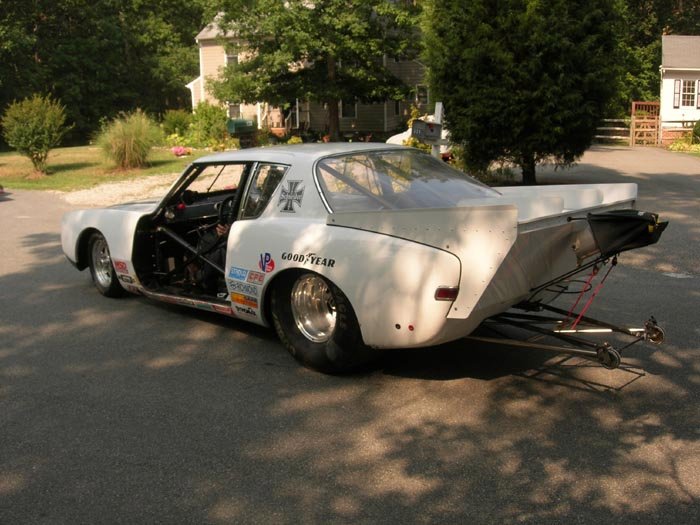 tom's race avanti rear view