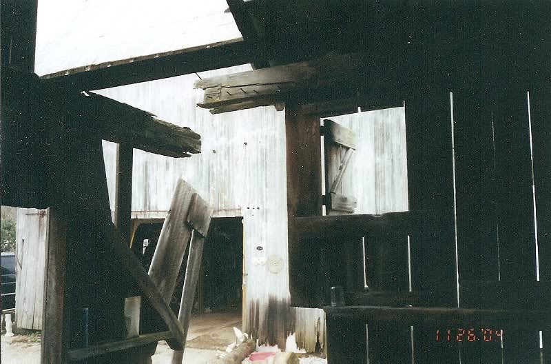 a005 nw corner int. before