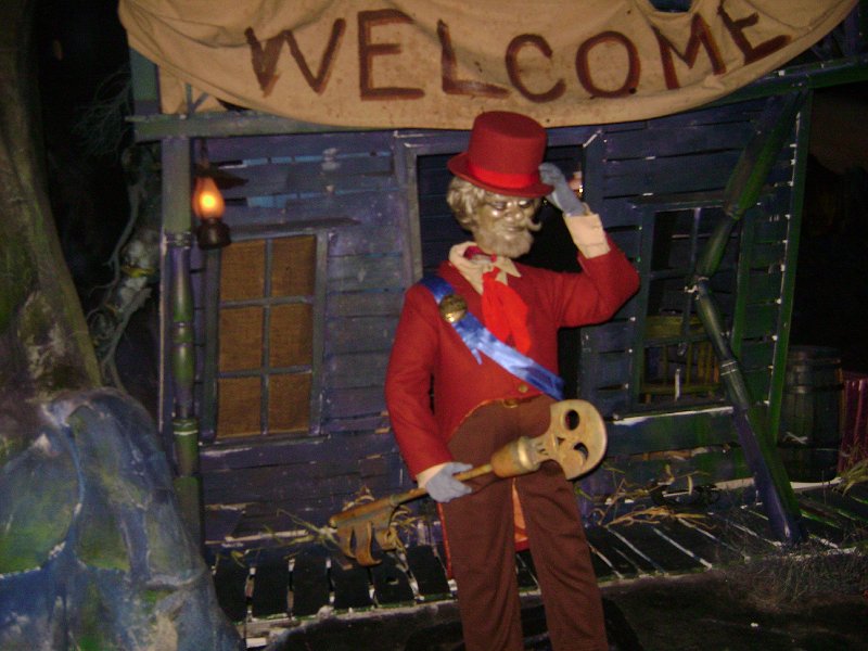 ...si-a pus capul inapoi :)