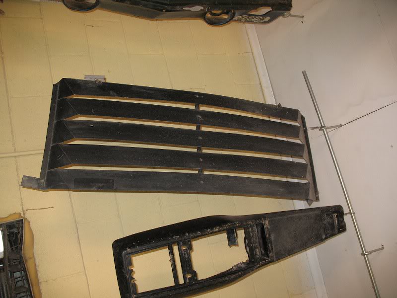 67-69 rear window louver