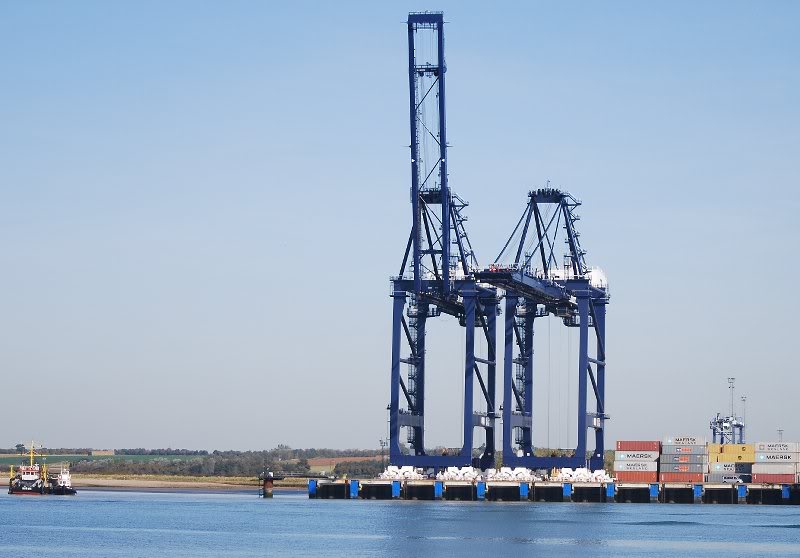 Suff Shotley FXT Cranes 067