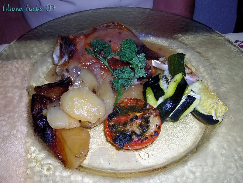 Le croustillant de canard confit et r��tie aux quatre p...