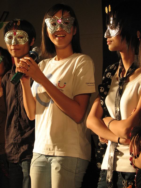 donate for a date with miss sporty