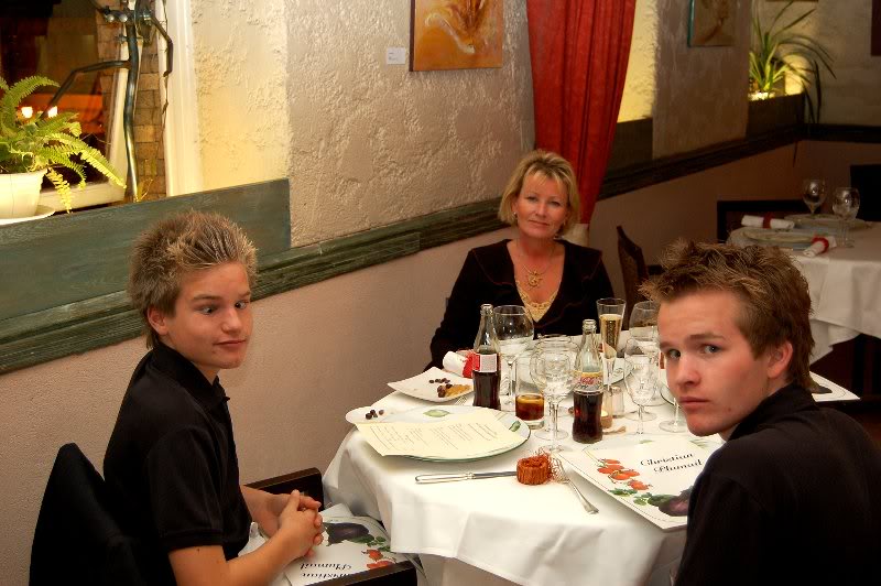 Celebration in Restaurant l'Univers de Christian Plumai...