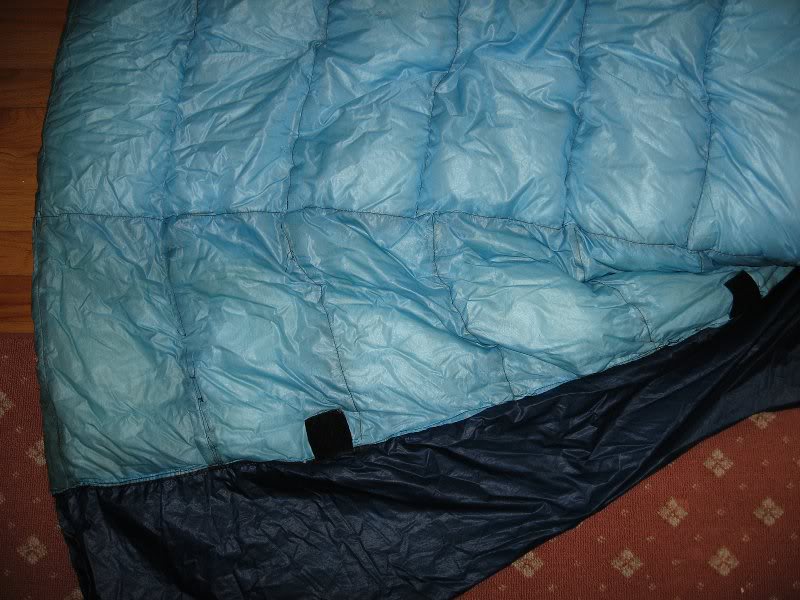 note horizontal baffle to keep down from shifting