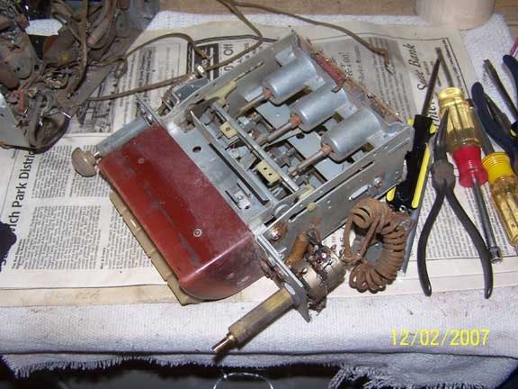 ad 986443 push botton tuner 01 w