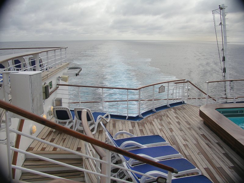 2.b. top of stairs on the left_terrace pool deck_p10100...