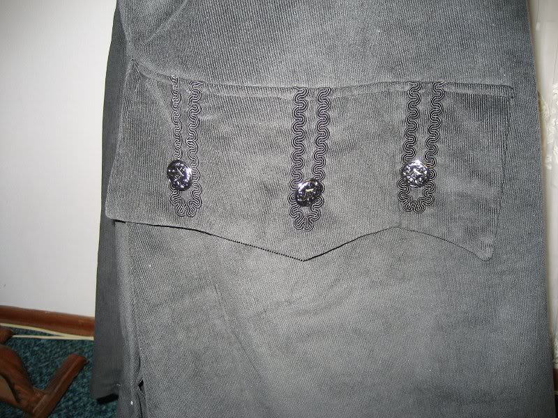 pocket flap detail