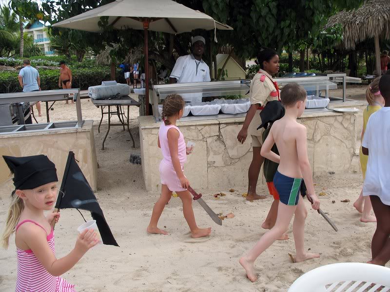 passing pirates_7718