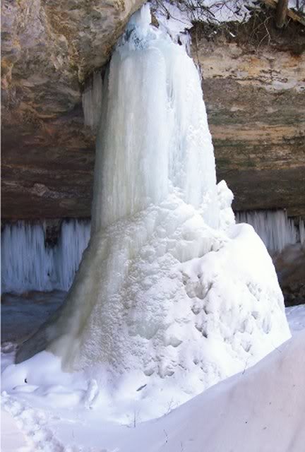 Frozen waterfall in Amphitheater