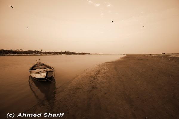 alone on the Padma.......... ...01