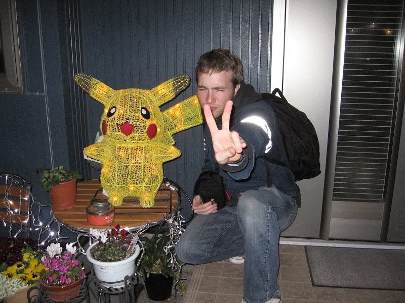 07 - pikachu on porch, urawa