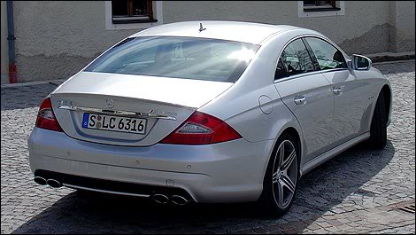 2009-Mercedes-B enz-CLS63AMG-i0 03