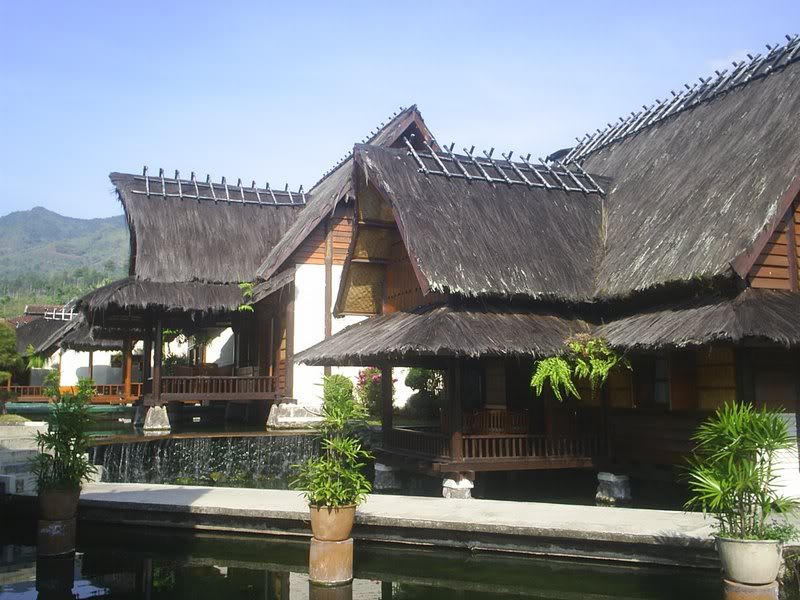 Kampung Sumber Alam - Suite 1 & 2