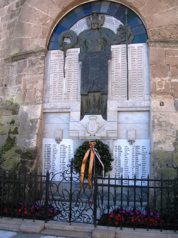 la porta della terra particular