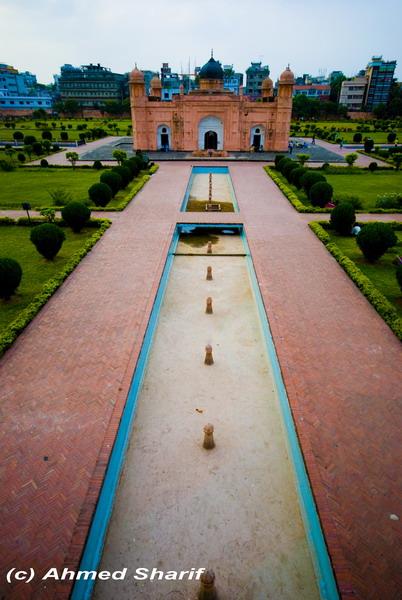 Lalbagh Fort........... .08