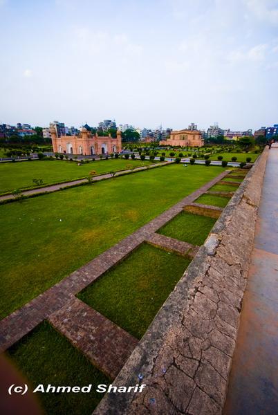 Lalbagh Fort........... .10