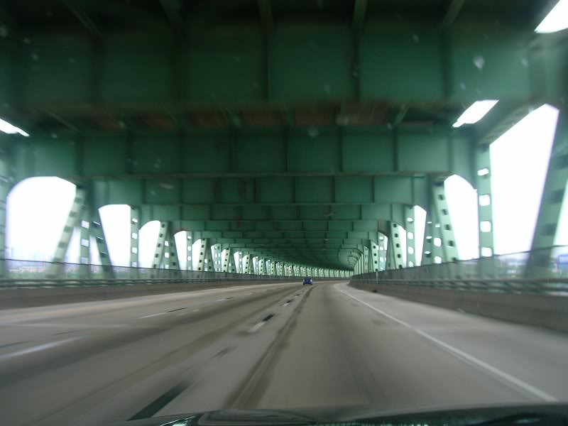 (01) bridge over Schuylkill River