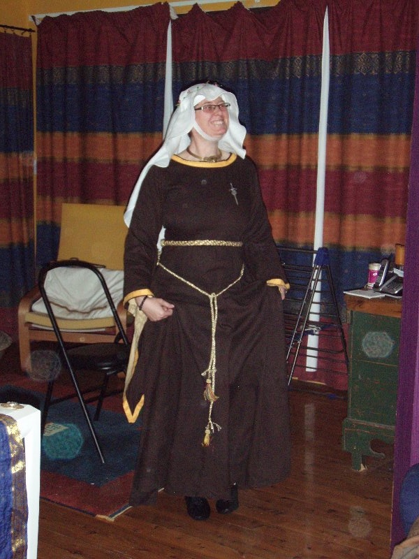 A 12th century woman