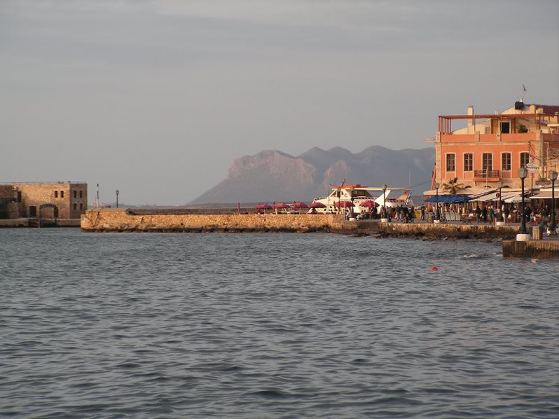 014 Chania inner harbour