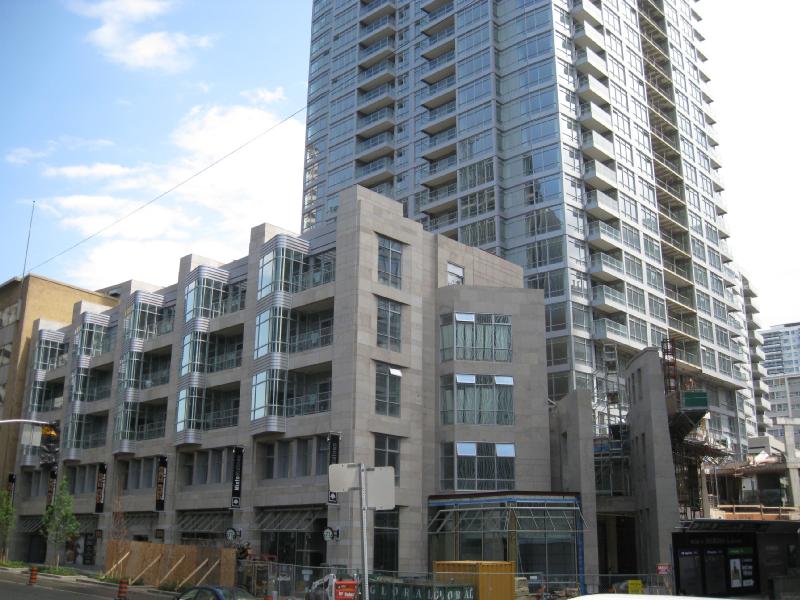 Quantum North - podium