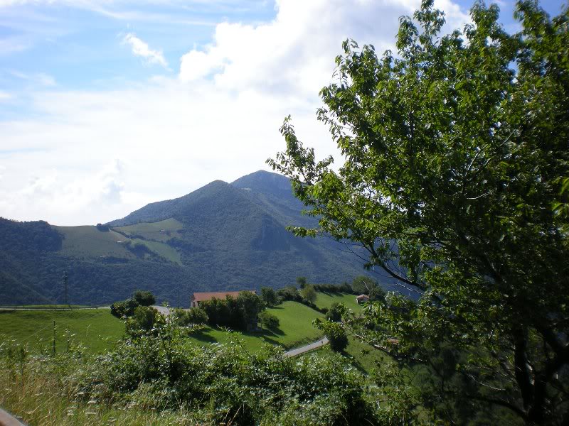 DSCN1997 salita colle s. fermo