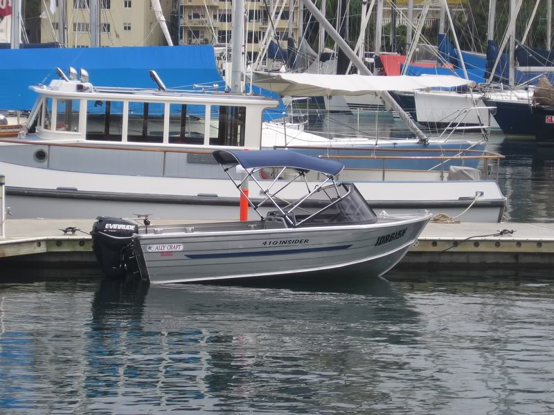 2009 - 30hp E-Tec Elect start with TNT on 4.2m Ally Cra...