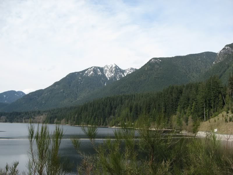 Capilano Lake (3)