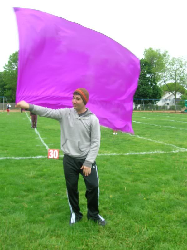 (04) Curtis & the chain flag