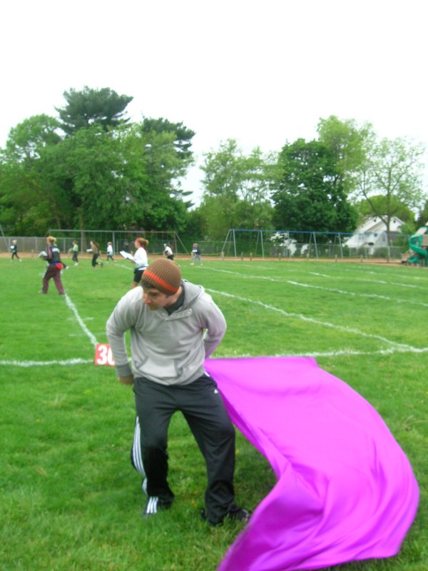 (07) Curtis & the chain flag