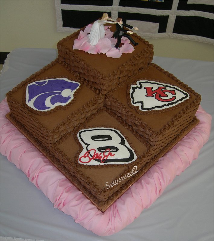 Whitesell's groom's cake 16"