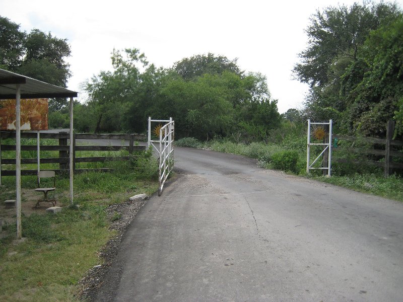 Entrada al Parque La Luz 006