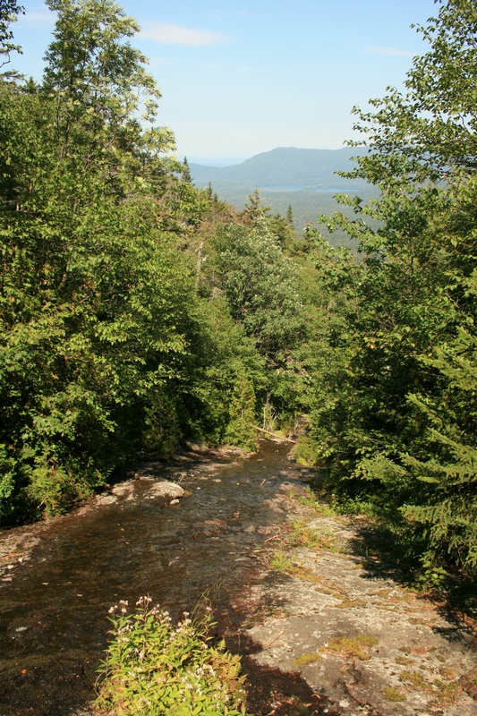 04-UP THE SLABS-AMPERSAND LAKE